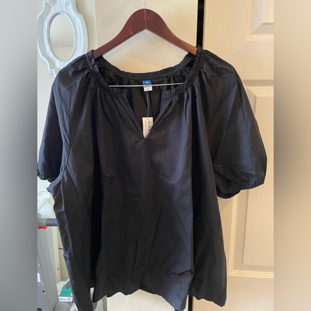 Black, Oly navy, short sleeve, peasant style blouse